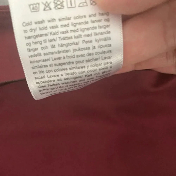 girlfriend collective FLOAT Ultralight Run Short Berry - Picture 8 of 10